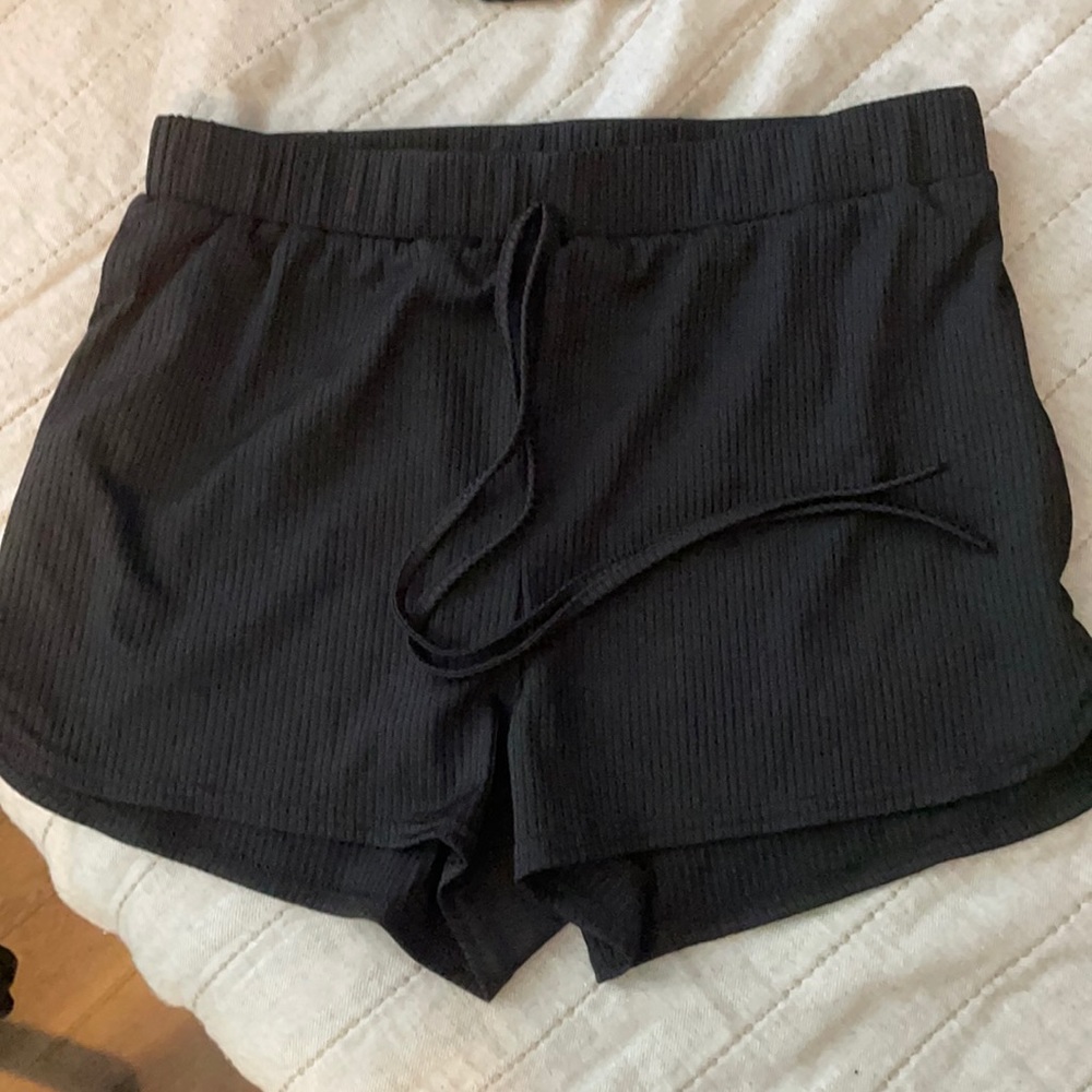 Shein shorts. Size Medium. Never worn